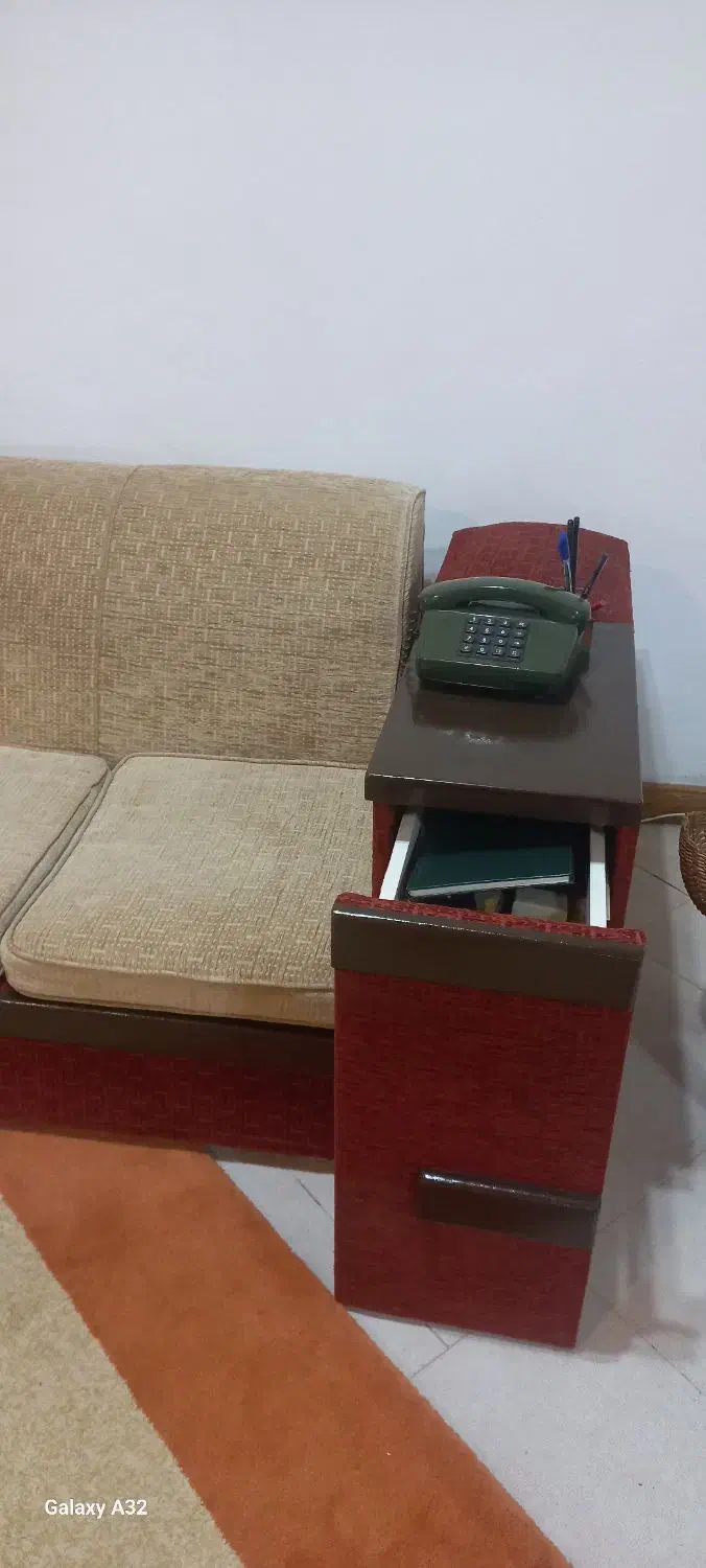 مبل راحتی. کارکرده سالم.|مبلمان خانگی و میز عسلی|رویان, |دیوار