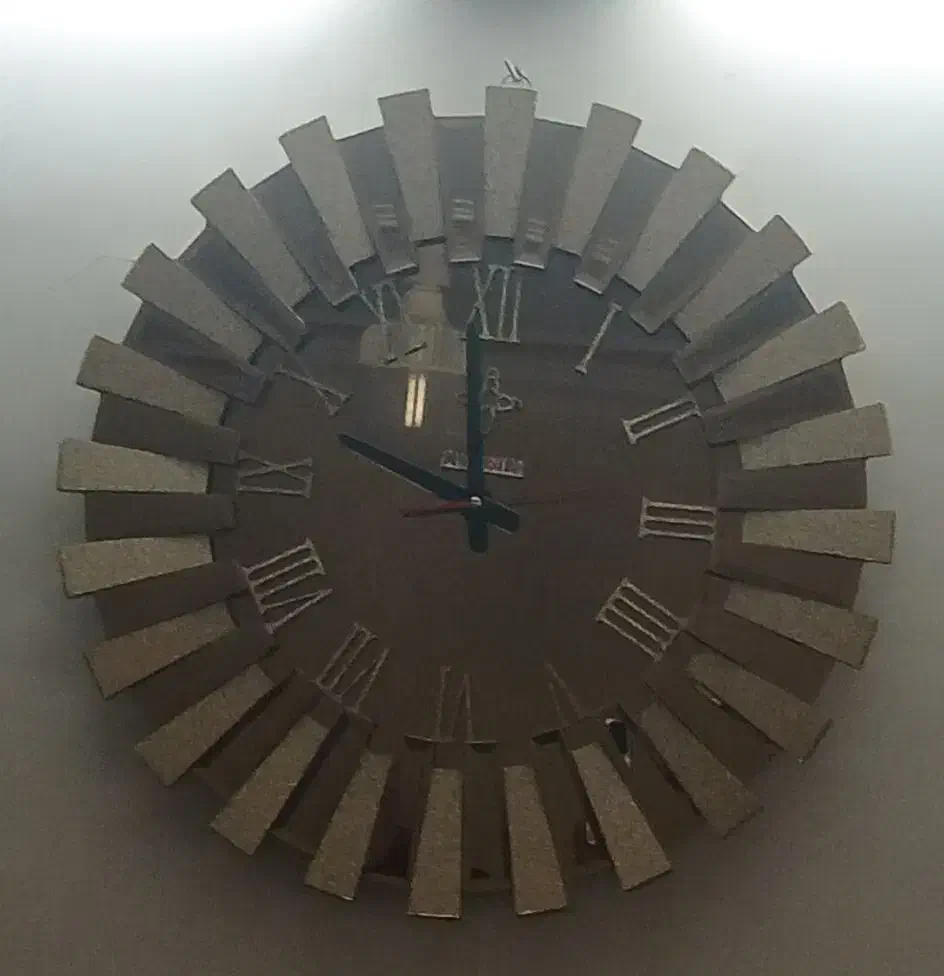 ساعت آینه ای به فروش میرسد در حد نو|ساعت دیواری و تزئینی|تهران, کیانشهر|دیوار