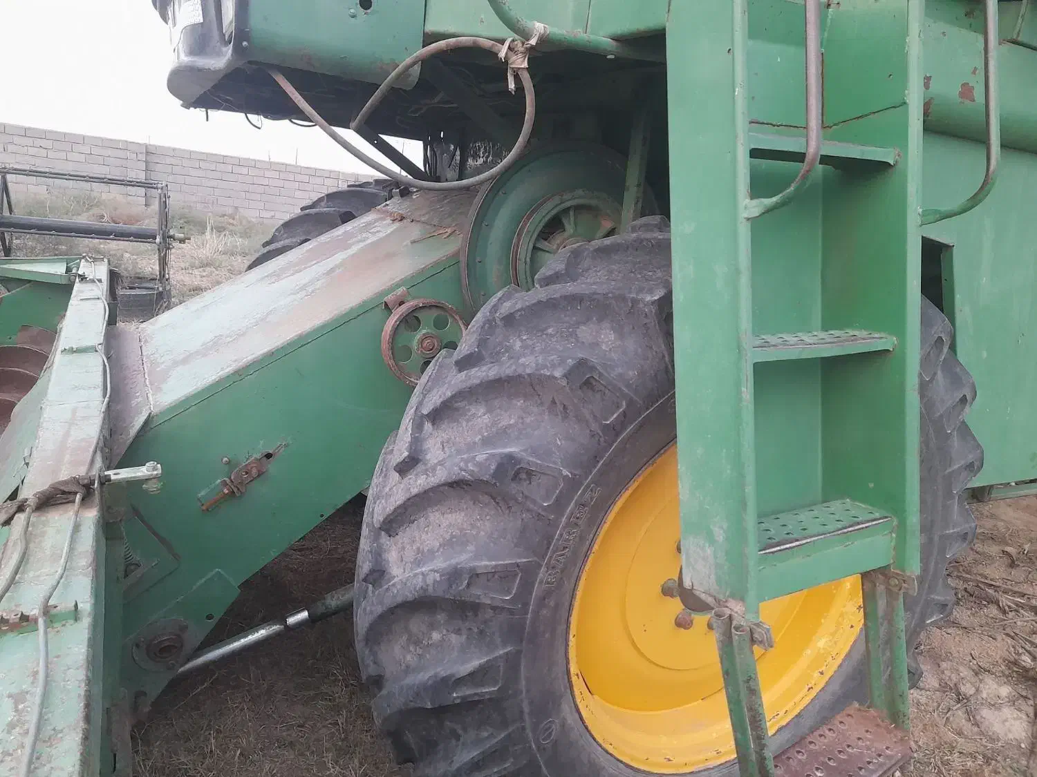 کمباین جاندیر مهره دار گیج بلند کولر دار 1370|ماشینآلات صنعتی|فراغی, |دیوار