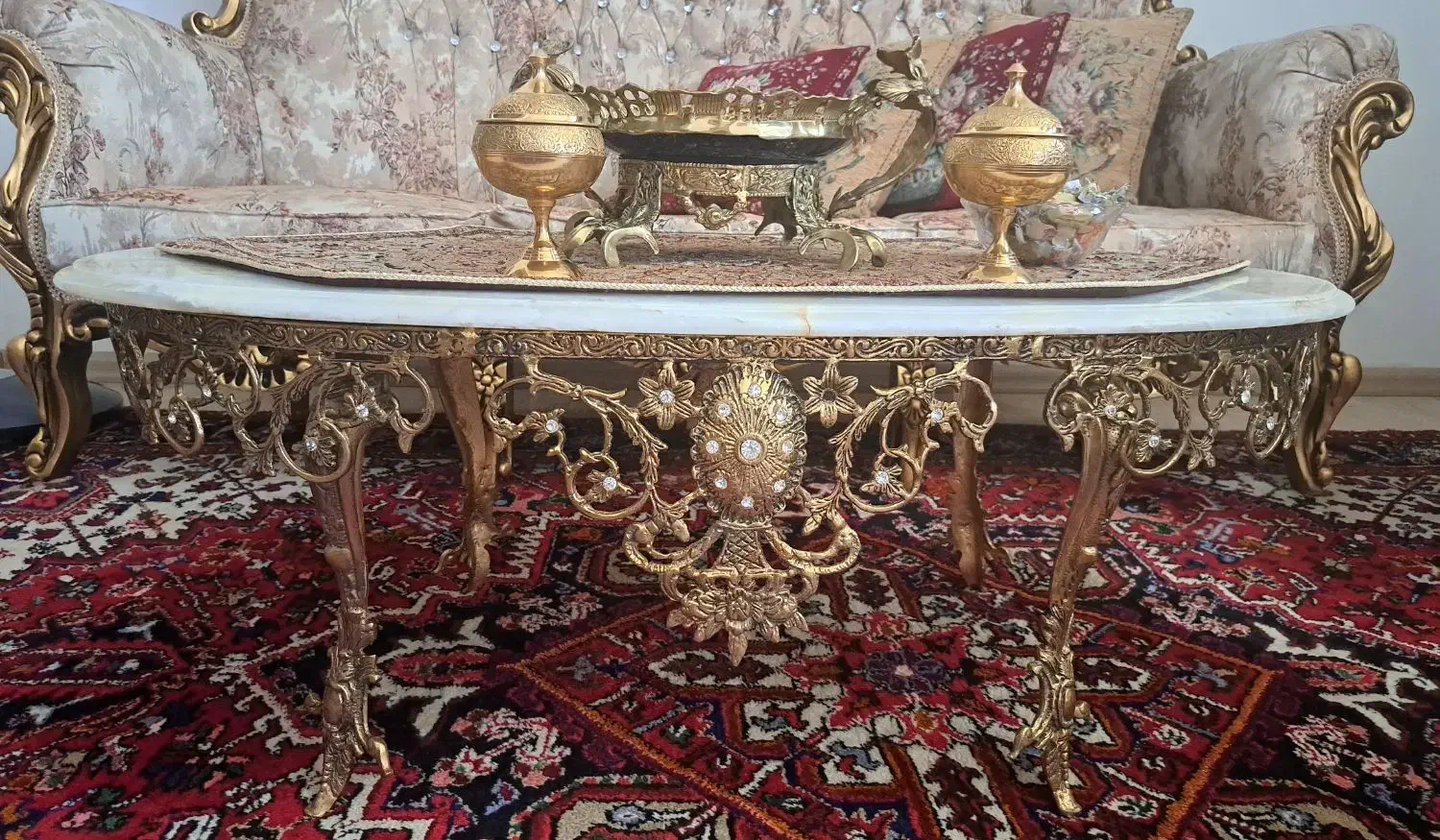 میز جلو مبلی برنز|مبلمان خانگی و میز عسلی|تبریز, |دیوار