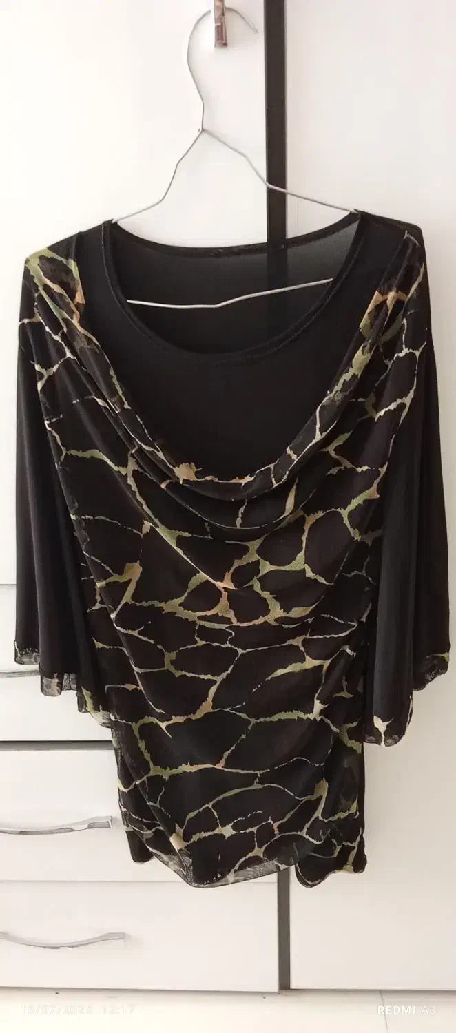 شومیز مشکی و رویه حریر پلنگی|لباس|تهران, دولاب|دیوار