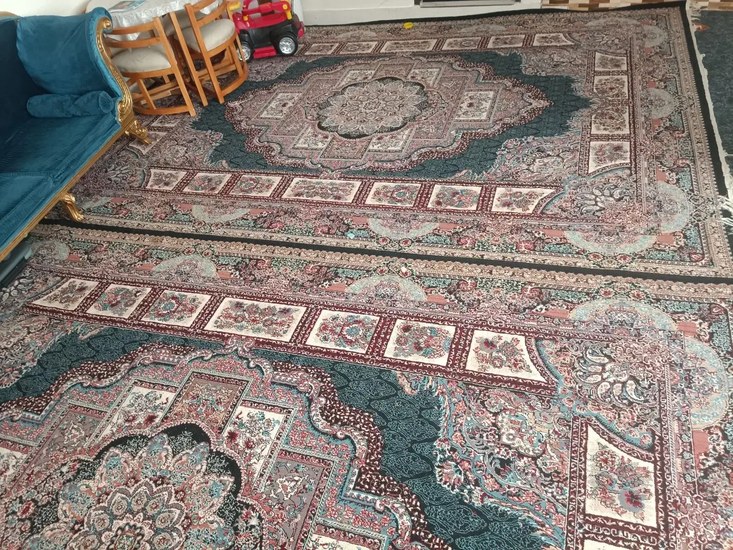 ۷۰۰ شانه|فرش|بروجرد, |دیوار