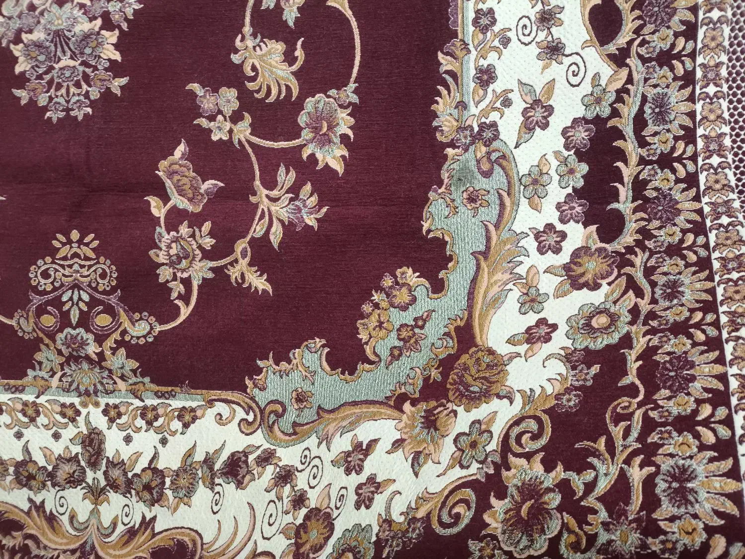 تعدادی رو تختی ،روفرشی ،وزیر سفره ای ولحاف کرسی|سرویس روتختی|چهاردانگه (تهران), |دیوار