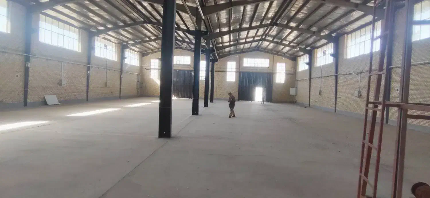 اجاره ۲۲۰۰ متر سوله صنعتی فول در قلعه میر/آدران|اجارهٔ دفتر صنعتی، کشاورزی، تجاری|بهارستان, |دیوار