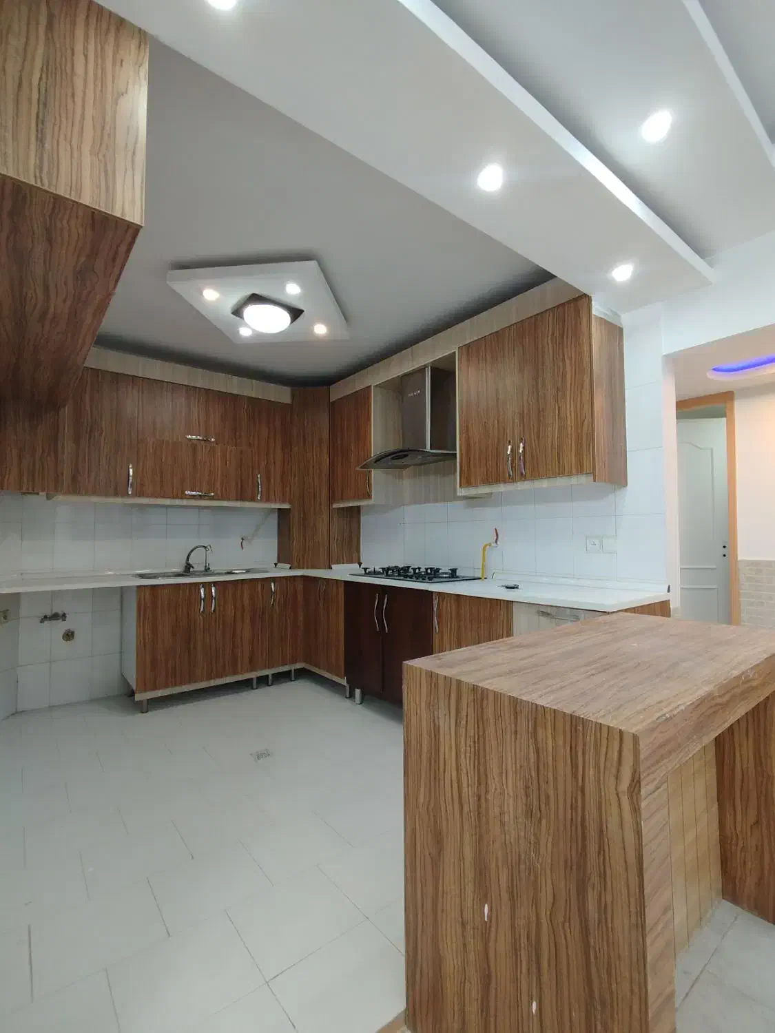 آپارتمان75متری/دوخواب/تاپ لوکیشن گلخانه|فروش آپارتمان|اصفهان, خانه اصفهان|دیوار