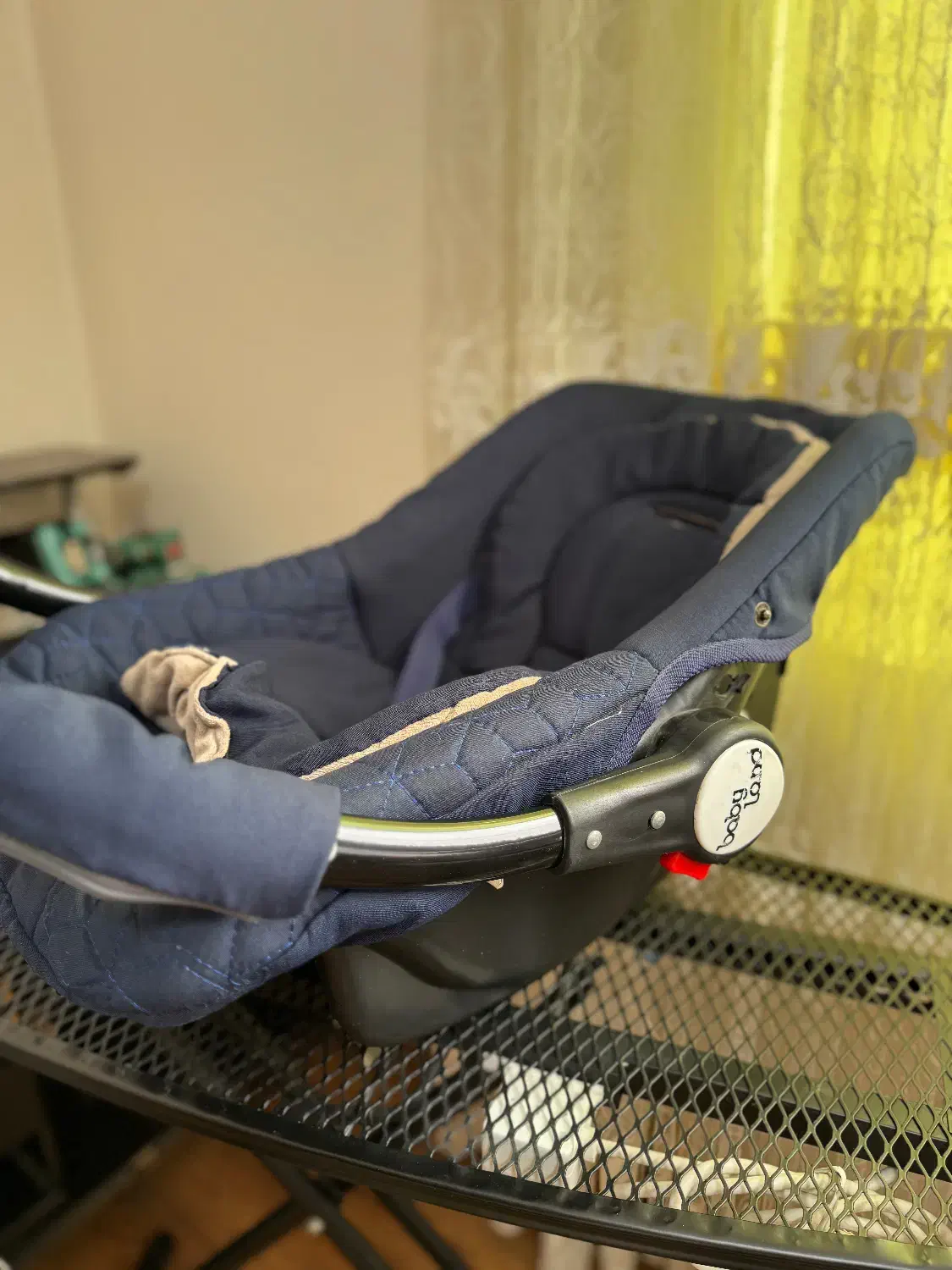 کریر کودک|کالسکه و لوازم جانبی|آمل, |دیوار