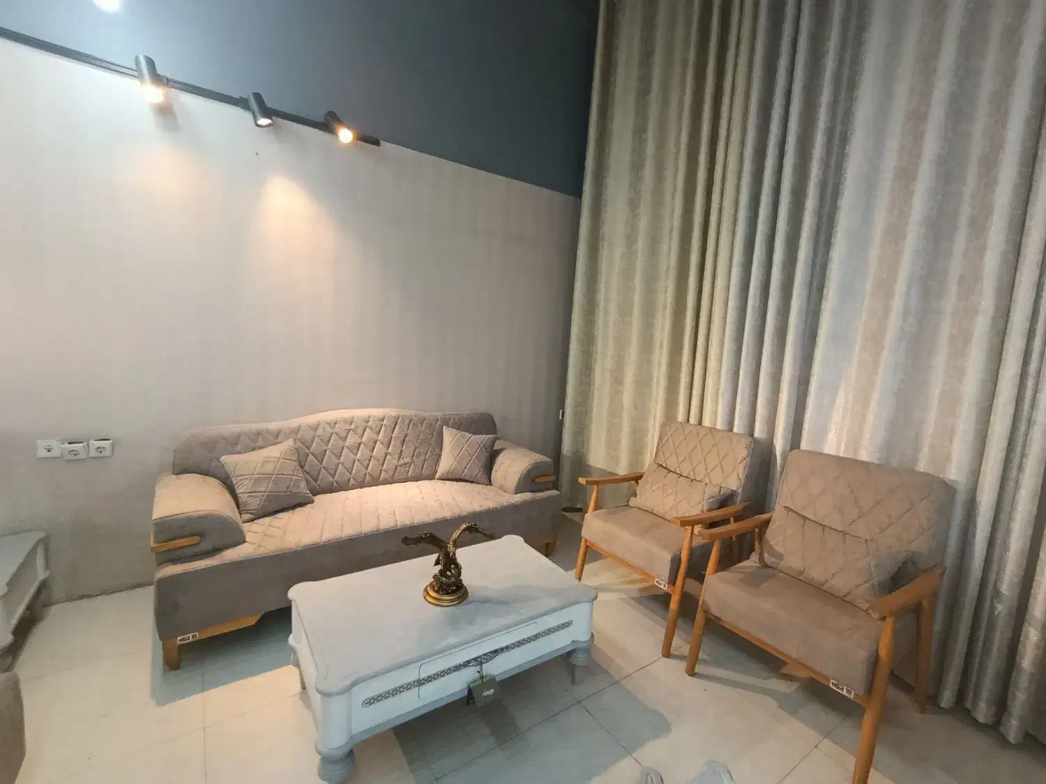 تعویض مبل نو با کهنه به صورت اقساط|مبلمان خانگی و میز عسلی|شیراز, شهرک گلها|دیوار