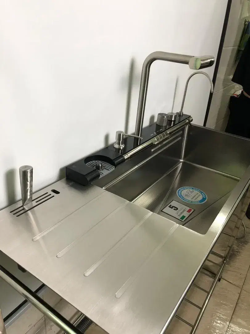 سینک استیل پیانویی پیانوئی  دوش ماساژور دار|مصالح و تجهیزات ساختمان|پاکدشت, پاکدشت (مامازند)|دیوار