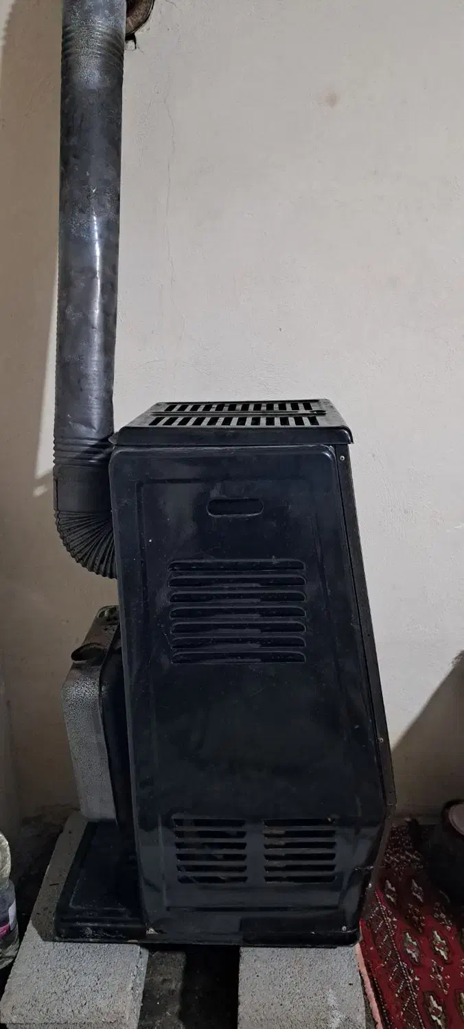 بخاری نفتی باطرح جدید|بخاری، هیتر، شومینه|بهار, |دیوار