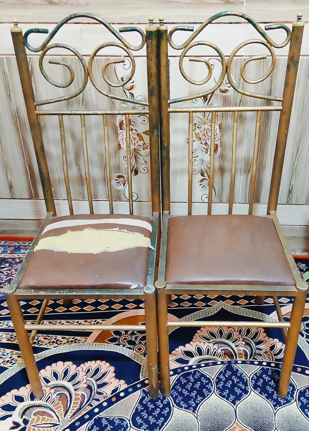 صندلی|میز و صندلی غذاخوری|بمپور, |دیوار