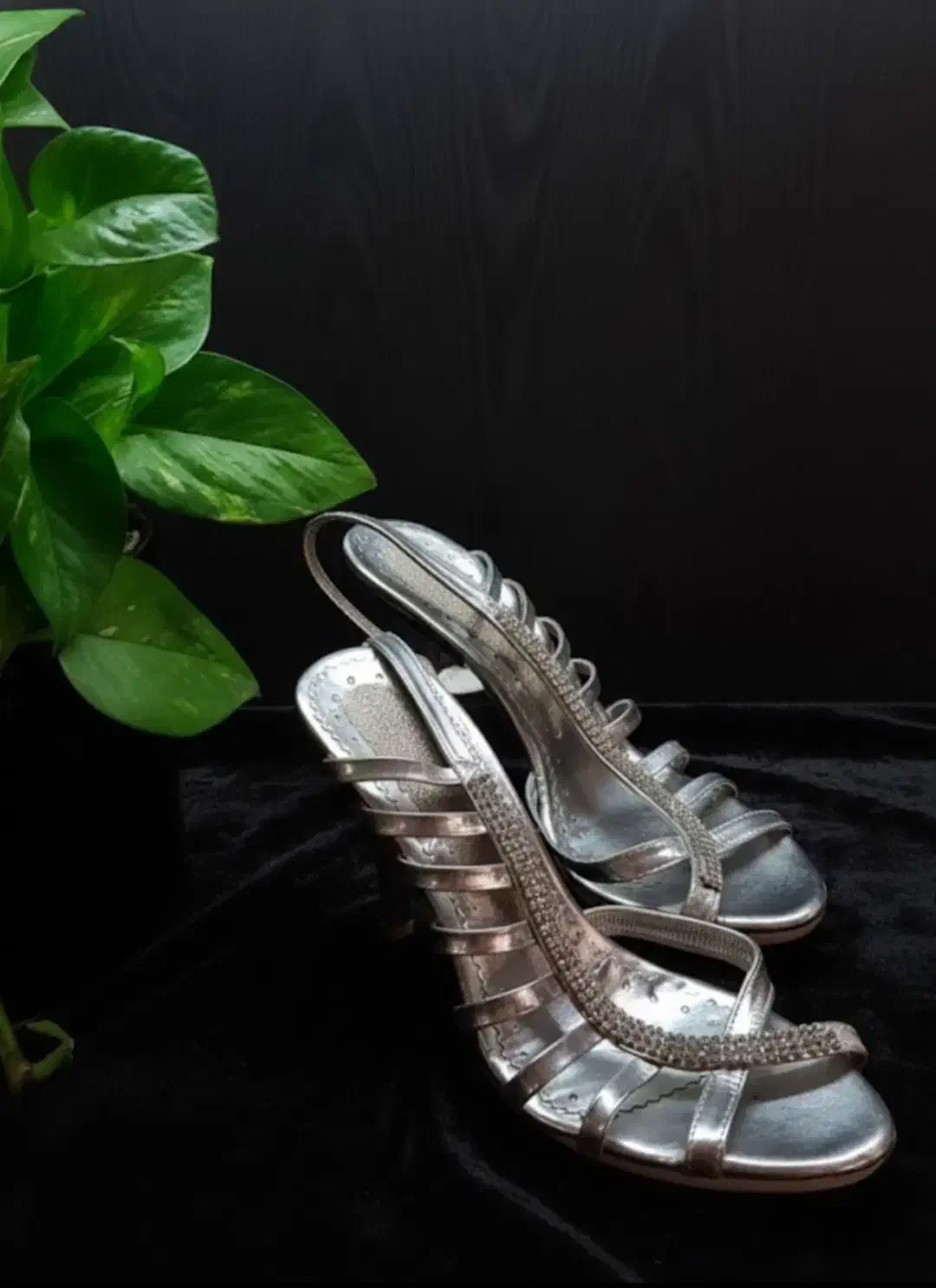 کفش مجلسی زنانه نقرهای نگیندار|کیف، کفش، کمربند|سبزوار, همت|دیوار