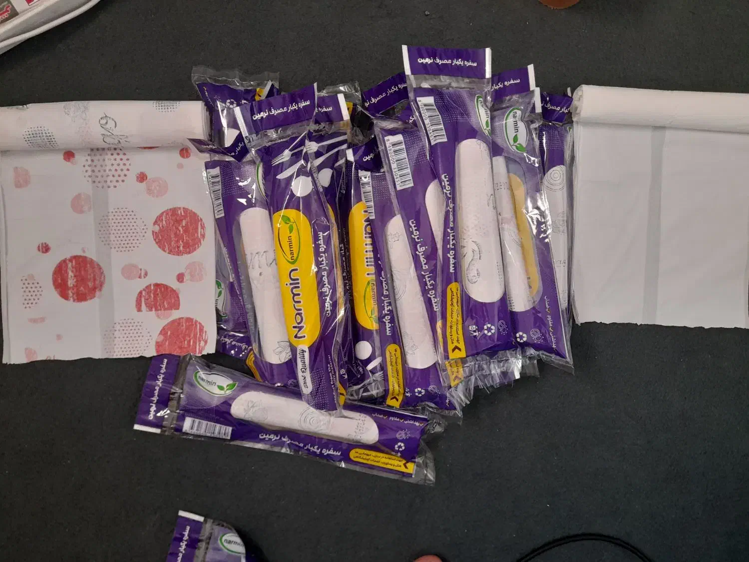 سفره یکبار مصرف|ظروف نگهدارنده، پلاستیکی، یکبارمصرف|تاکستان, |دیوار