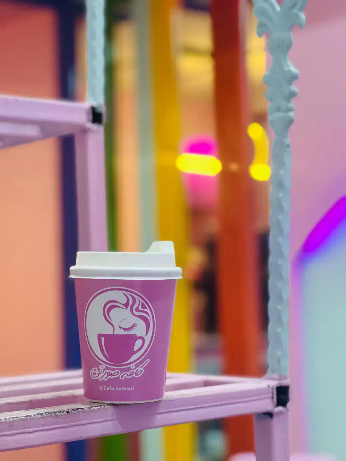 باریستا برای کافه صورتی|استخدام خدمات فروشگاه و رستوران|اهواز, فاز ۱ پادادشهر|دیوار