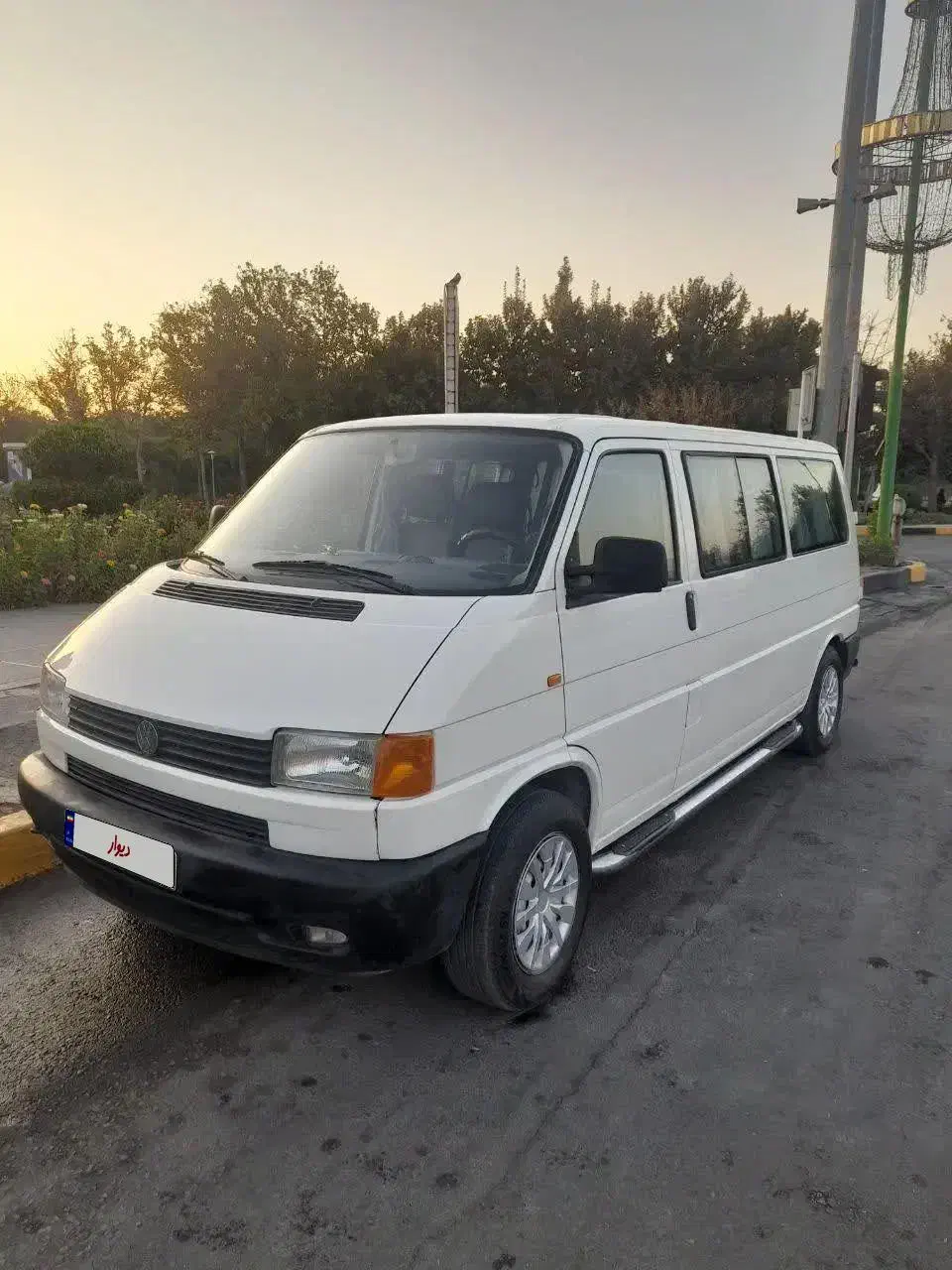 فولکس ون ترانسپورتر مدل 2003|خودرو کلاسیک|اصفهان, باغ فدک|دیوار