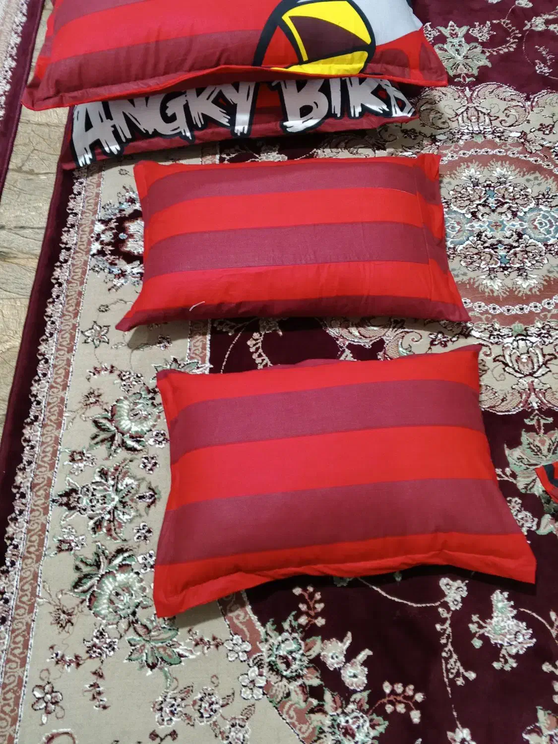 بالش|رختخواب، بالش، پتو|ارومیه, |دیوار