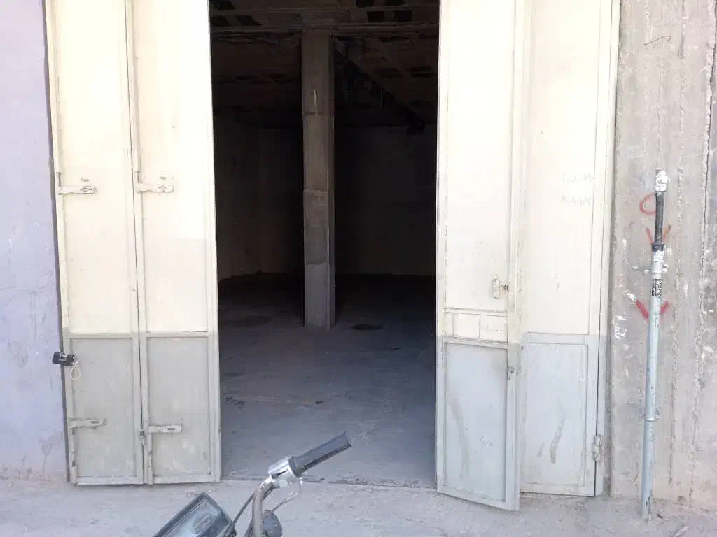 اجاره مغازه ۱۰۰ متری در سلطان آباد|اجارهٔ مغازه و غرفه|شیراز, سلطان آباد|دیوار