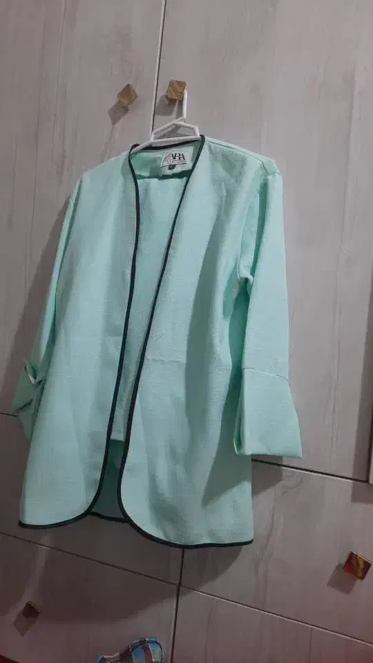 مانتو مجلسی و تعدادی شلوار نو|لباس|شیراز, لاله|دیوار