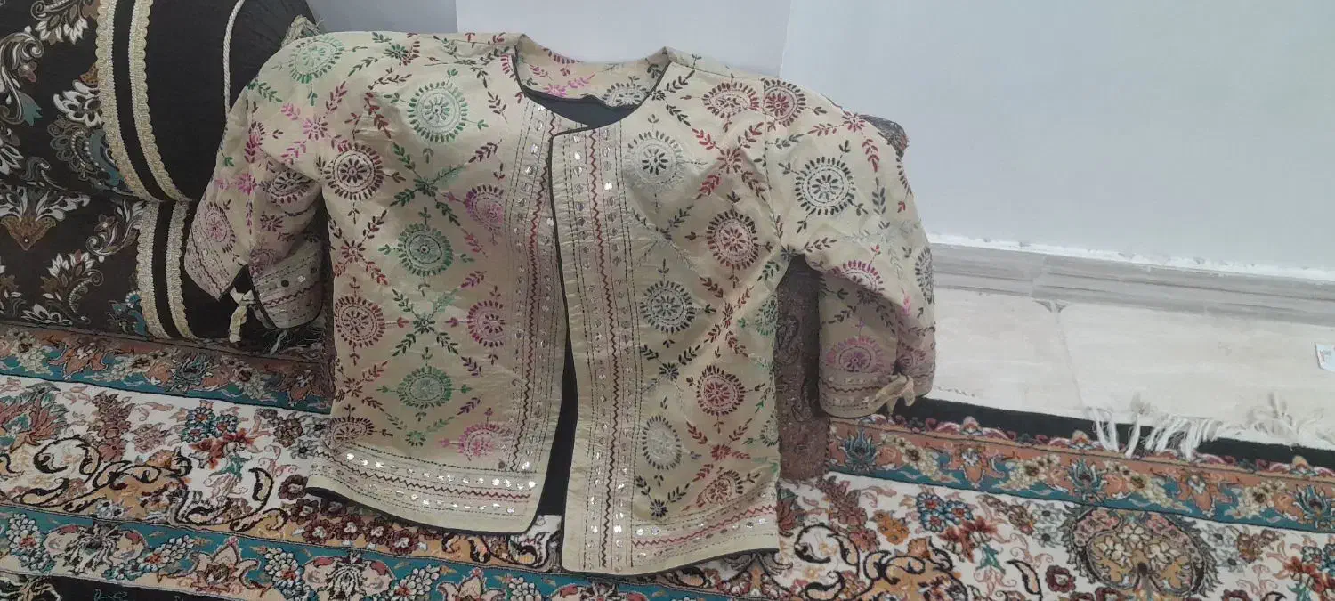 کت جلو باز سنتی|لباس|یاسوج, |دیوار