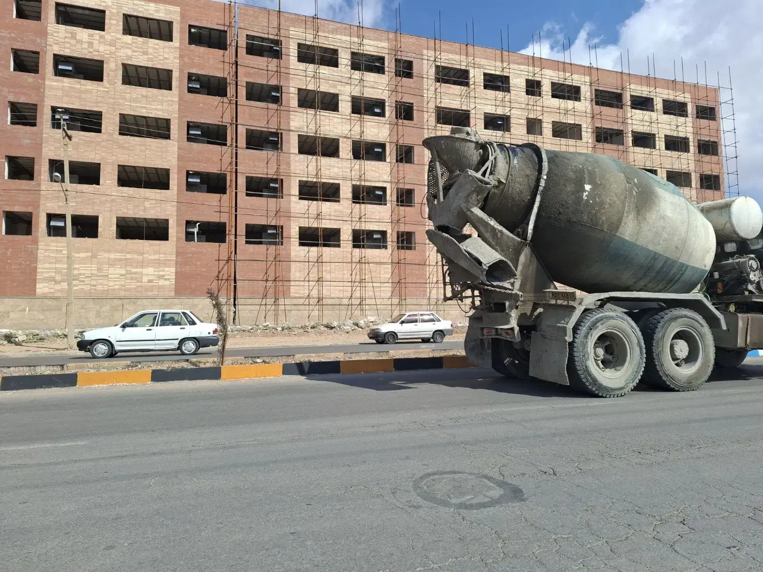 خرید و فروش پیش فروش آپارتمانهای صدرا|پیش‌فروش املاک|صدرا-فارس, فاز ۲|دیوار