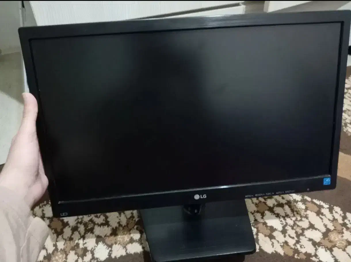 مانیتور ال جی|قطعات و لوازم جانبی رایانه|بندر ماهشهر, |دیوار