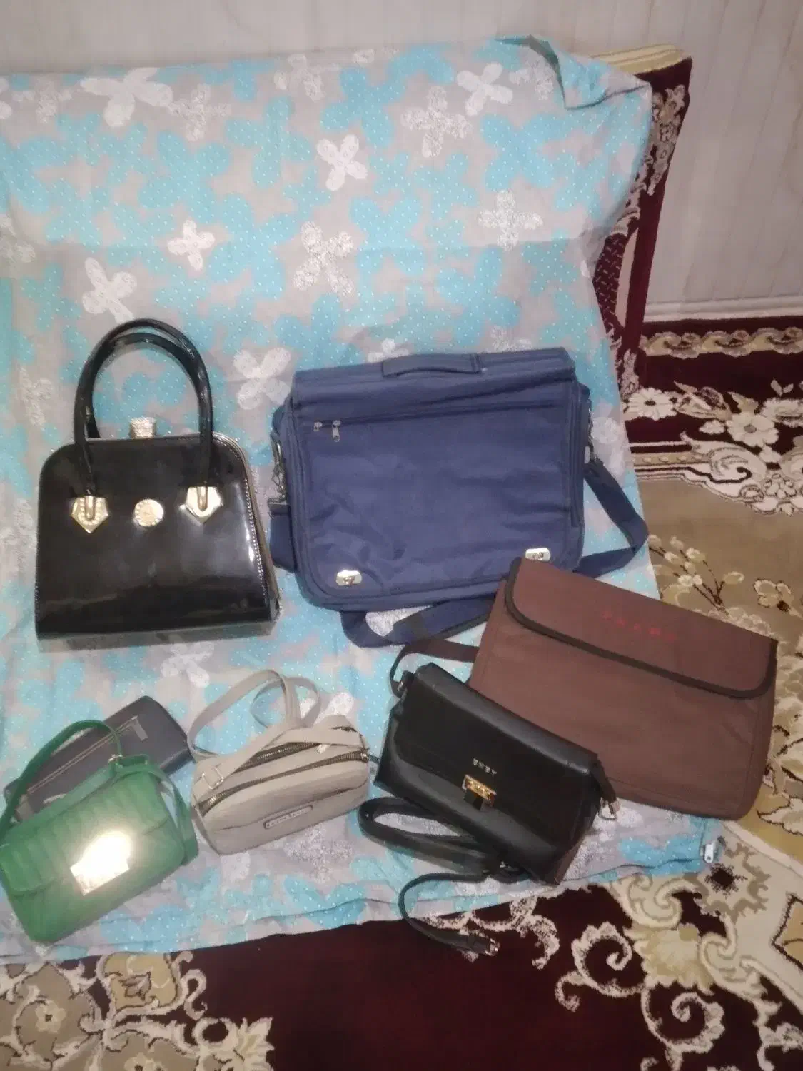 کیف|کیف، کفش، کمربند|مشهد, طبرسی شمالی|دیوار