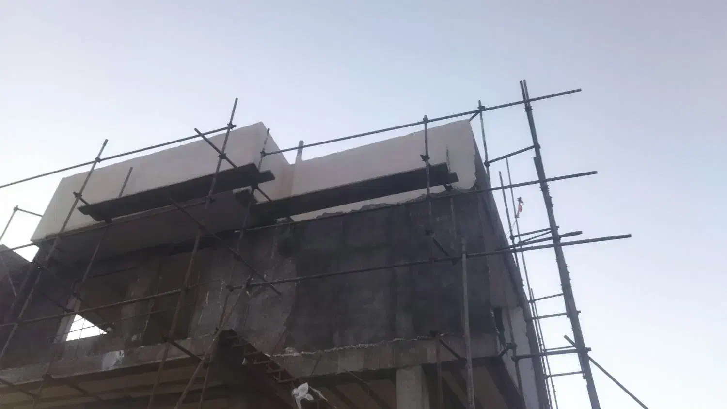 بنای سیمان کاری و سیمان سفید|خدمات پیشه و مهارت|بجنورد, |دیوار