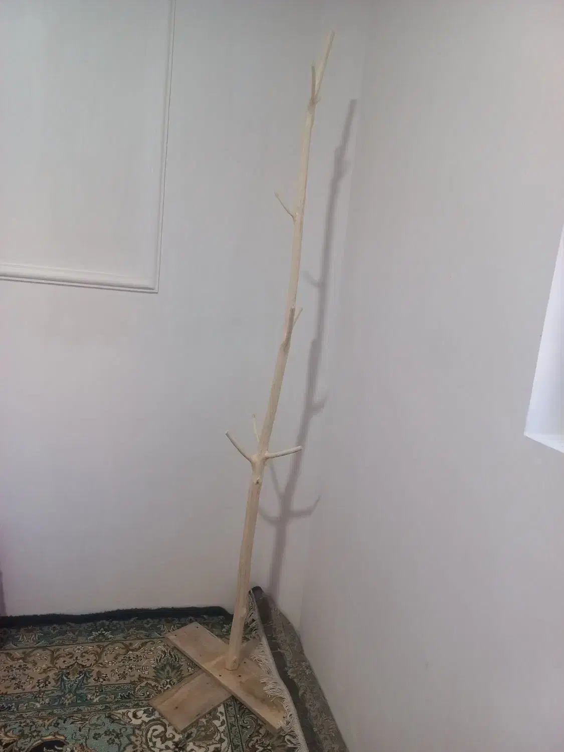 آویز لباس ایستاده طرح شاخه درخت|بندرخت و رخت‌آویز|ماهنشان, |دیوار