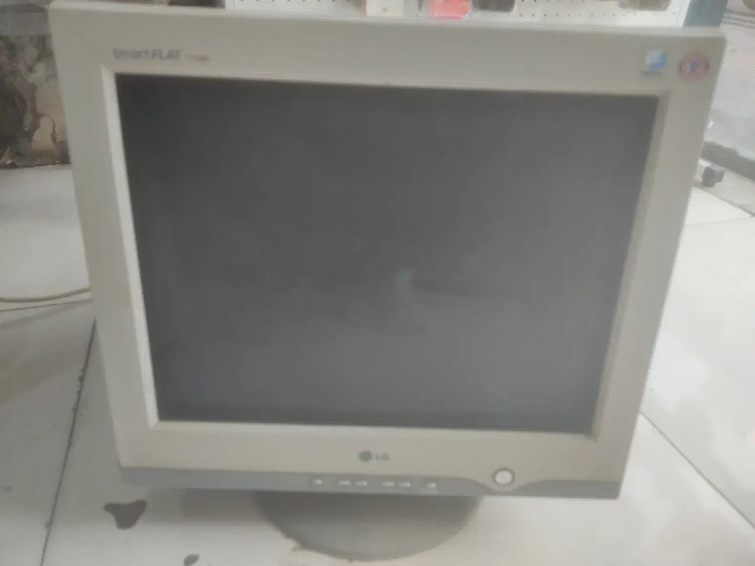 مانیتور الجی crt تعداد|قطعات و لوازم جانبی رایانه|ملارد, |دیوار