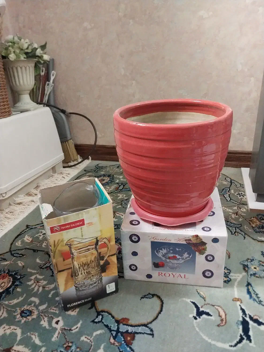 گلدان|گل و گیاه طبیعی|اصفهان, همت‌آباد|دیوار