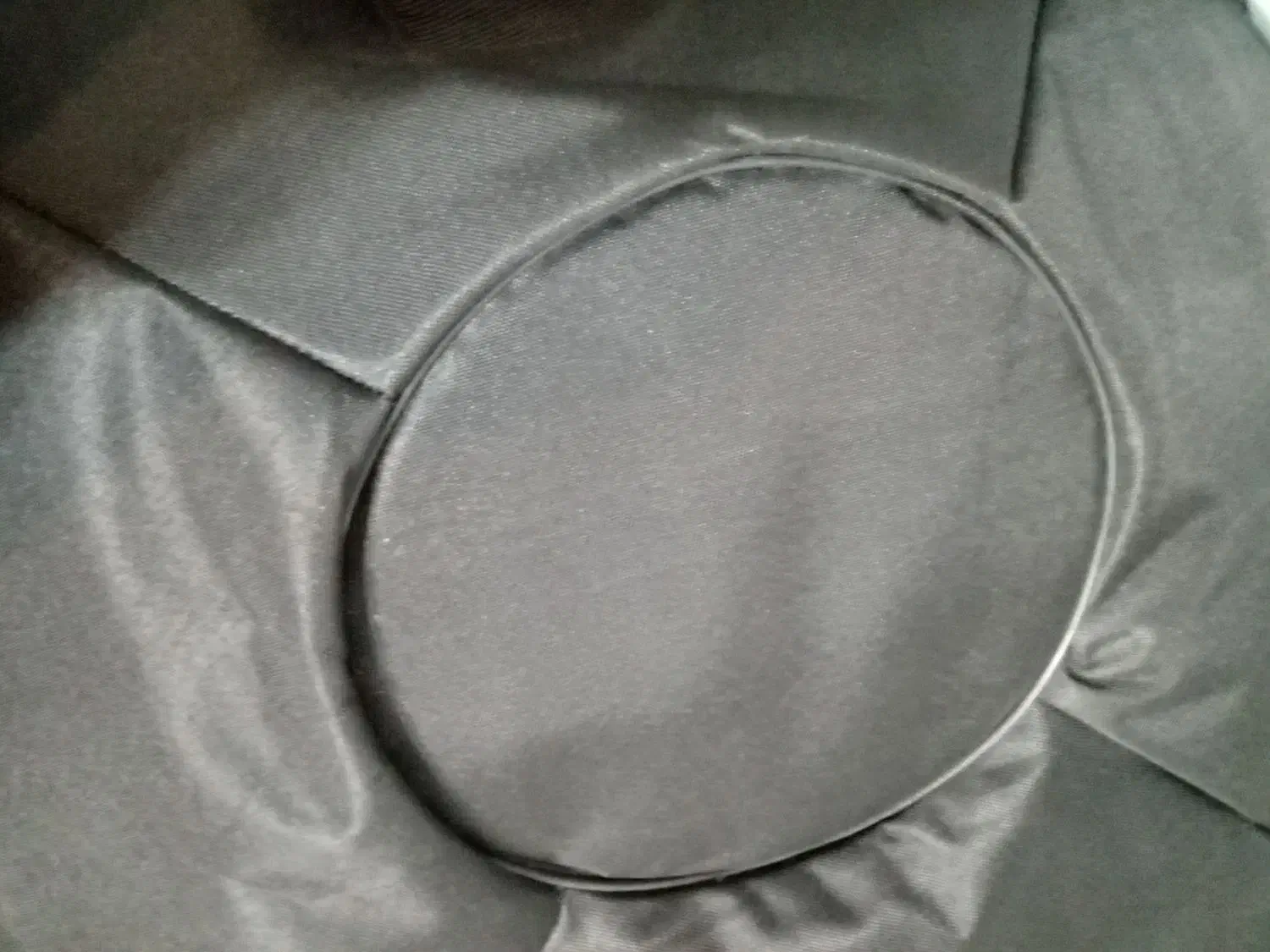 هنگ درام|سازهای سنتی|اسلام‌شهر, باغ فیض|دیوار