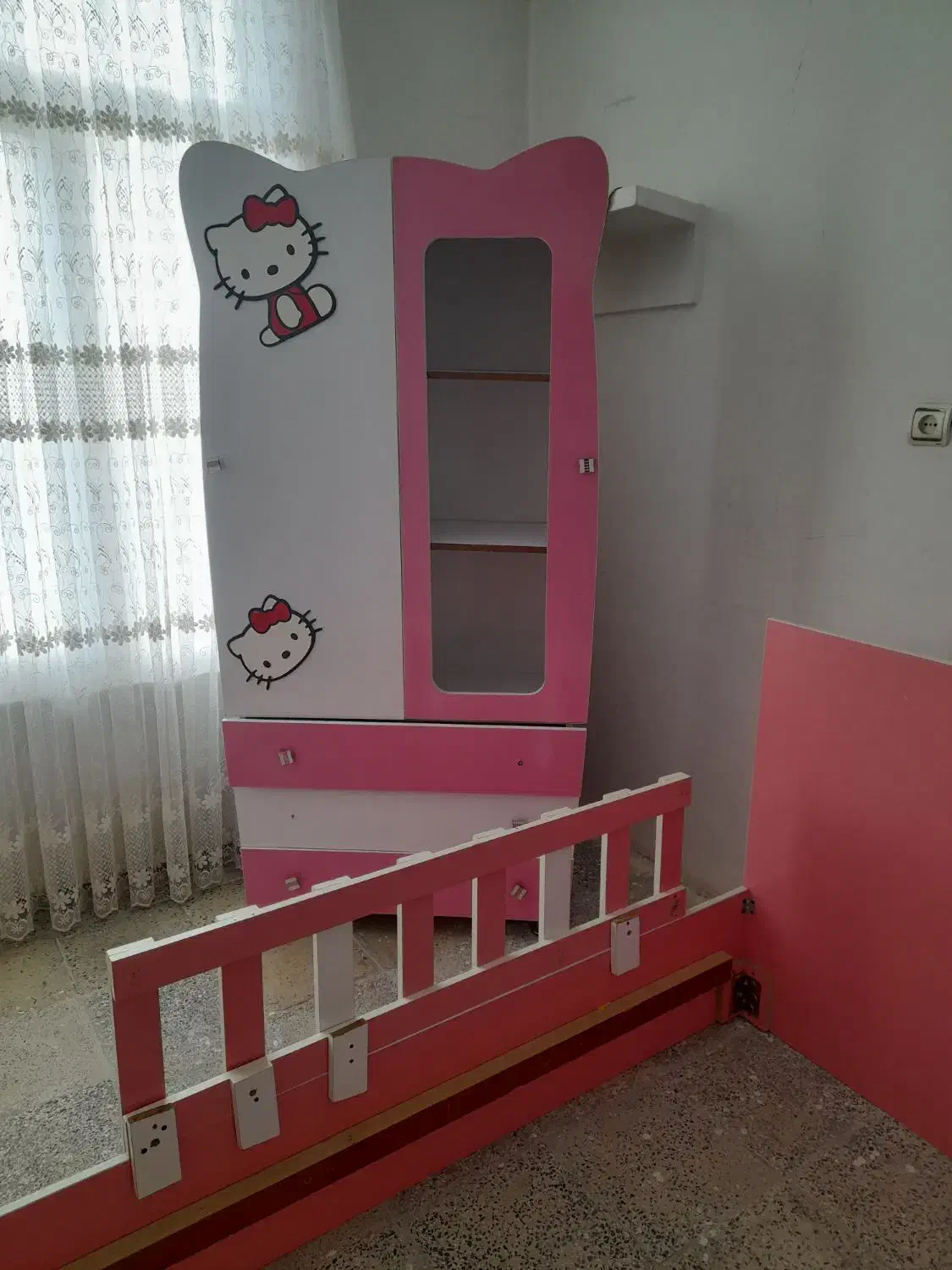 تخت و کمد دخترانه|تخت و سرویس خواب|مریوان, |دیوار