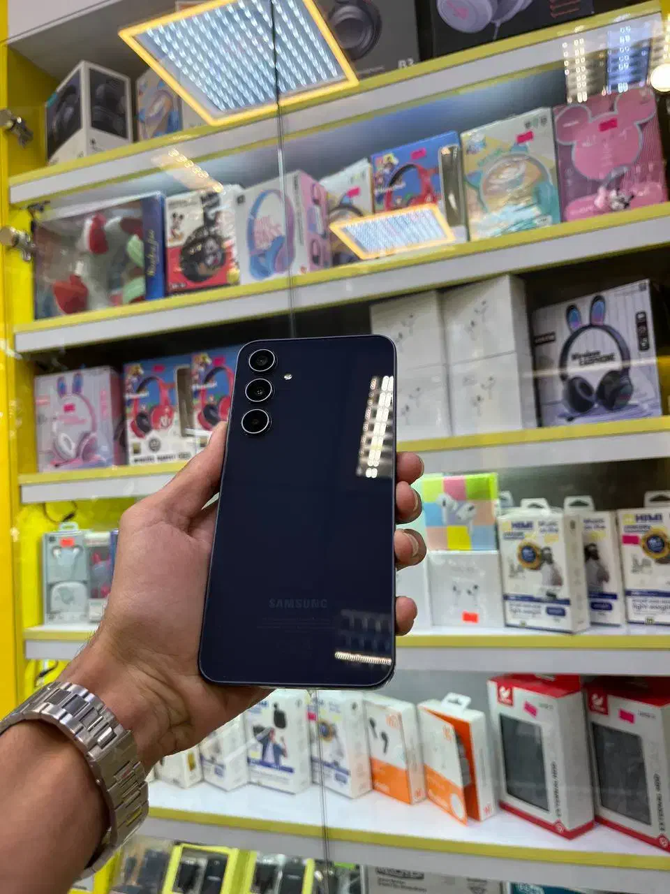 سامسونگ Galaxy A35 با حافظهٔ ۲۵۶ گیگابایت|موبایل|مشهد, رضاشهر|دیوار