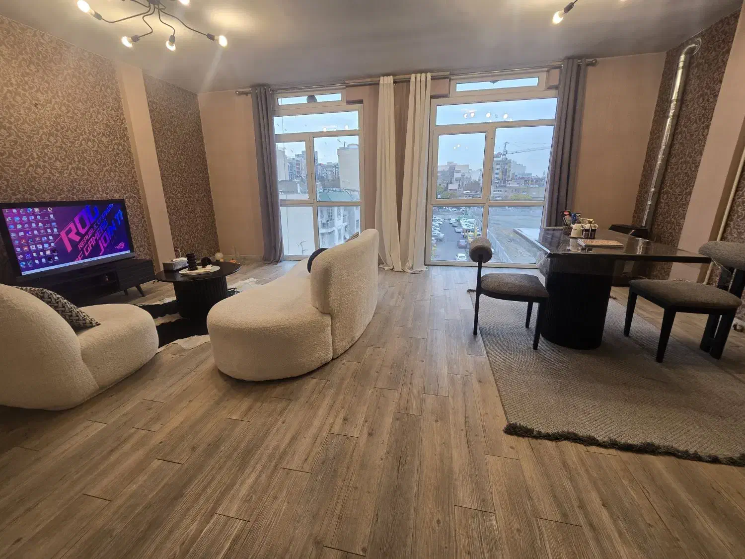 آپارتمان ۱۰۰متر /سعادت آباد/اول طاهرخانی/بازسازی