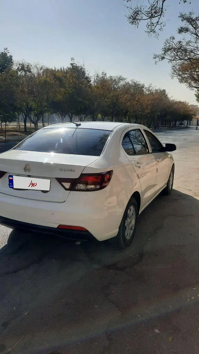 شاهین کم کار ۴۰۱ سانروف دار|خودرو سواری و وانت|شاهین‌شهر, شهرک سایت|دیوار