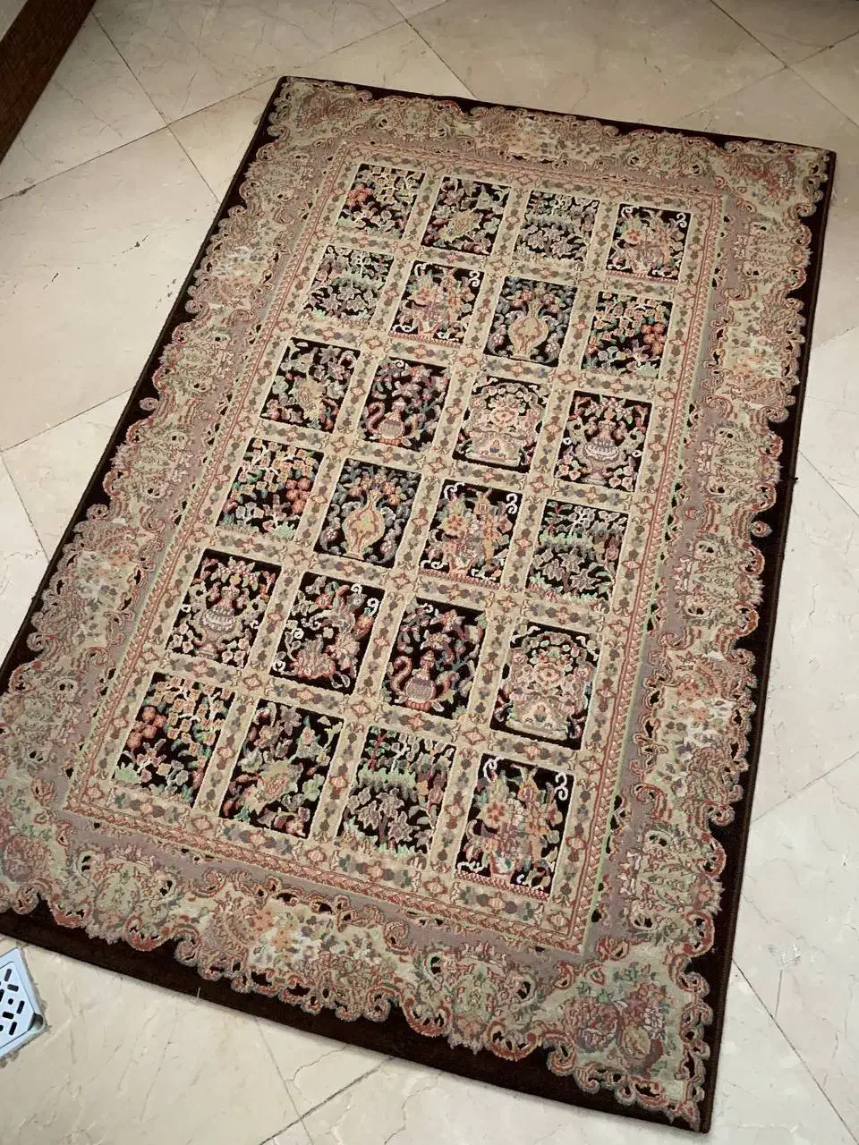 فرش ۶ و ۱/۵ در حد نو|فرش|تهران, شهرک صدرا|دیوار