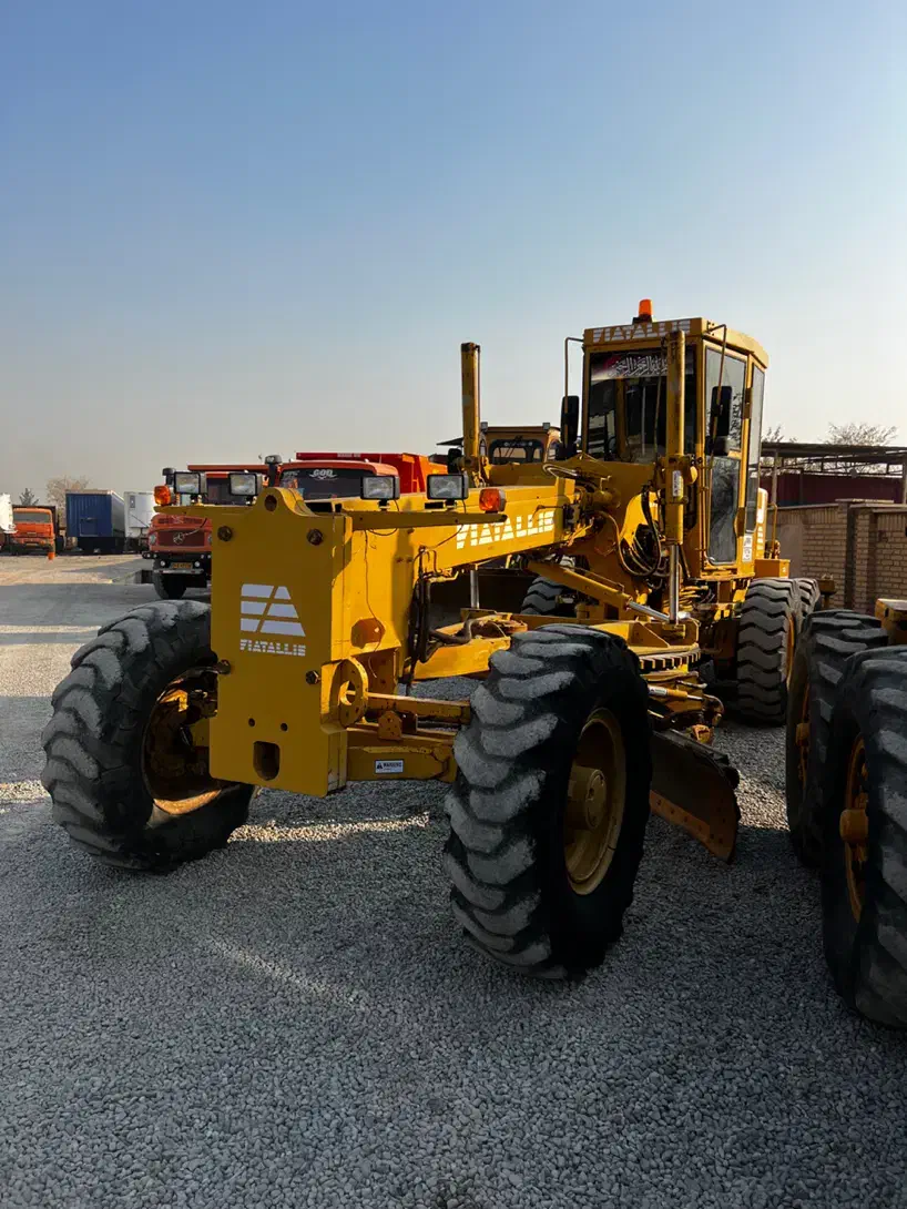 گریدر FG75.|خودرو سنگین|تهران, آذری|دیوار