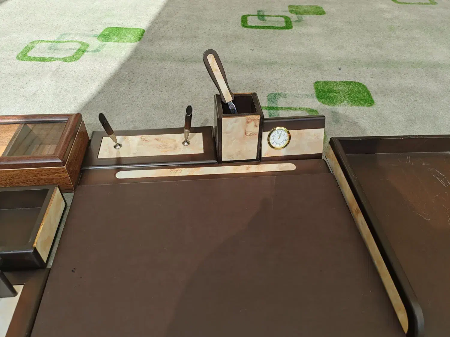 ست اداری رومیزی تمیز .زیر قیمت|دفتر کار|نجفآباد, صالح آباد|دیوار