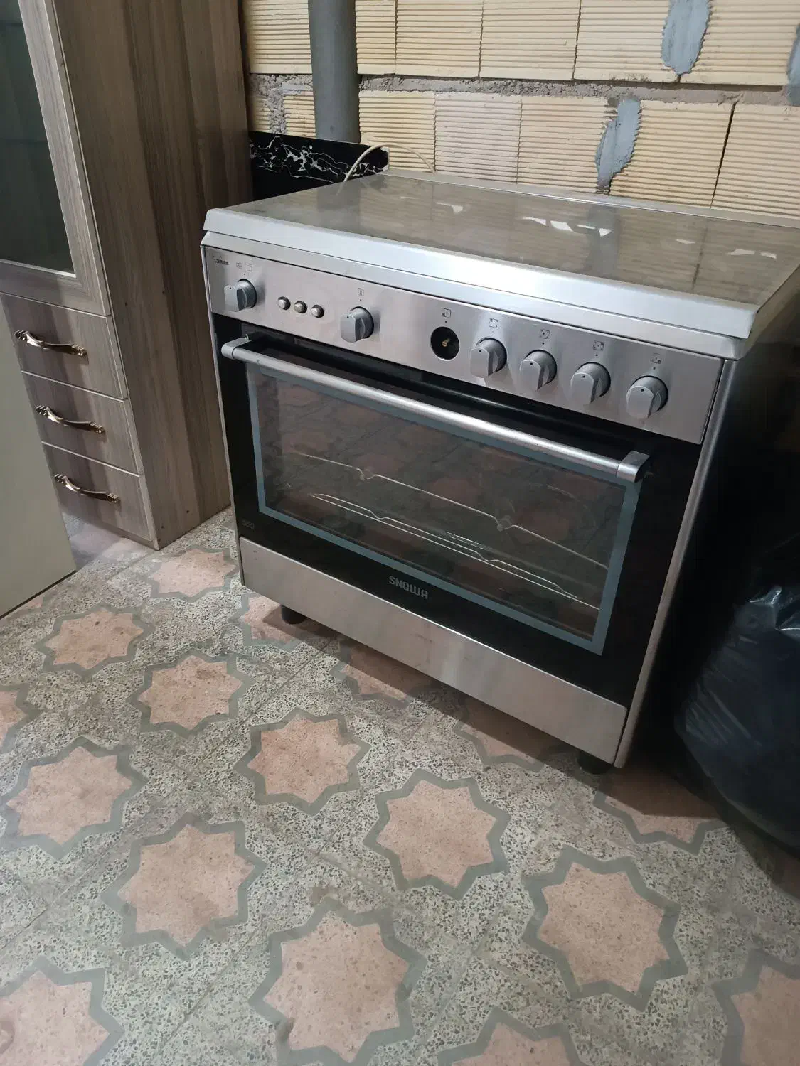 اجاق گاز اسنوا فر دار|اجاق گاز و لوازم برقی پختوپز|صومعهسرا, |دیوار