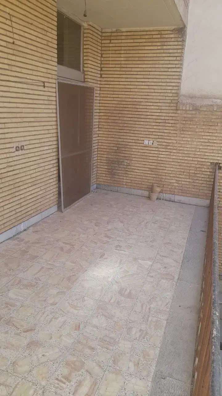 پانسیون خانمهای شاغل|اجارهٔ کوتاه‌مدت آپارتمان و سوئیت|اصفهان, تخت فولاد|دیوار