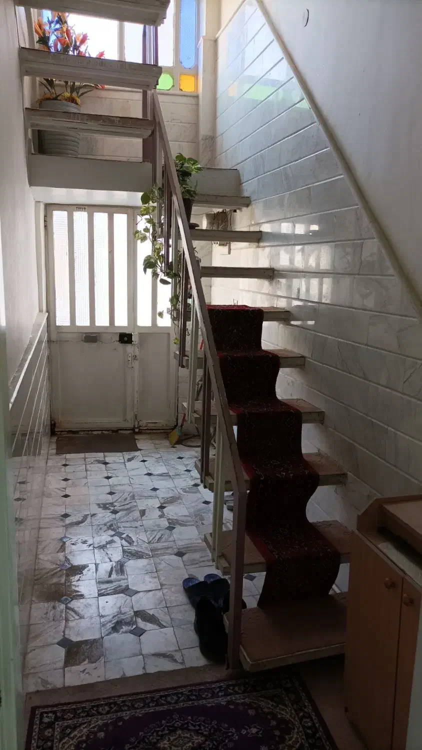 رهن و اجاره منزل دربست 2طبقه|اجارهٔ خانه و ویلا|قم, اسمعیل آباد|دیوار