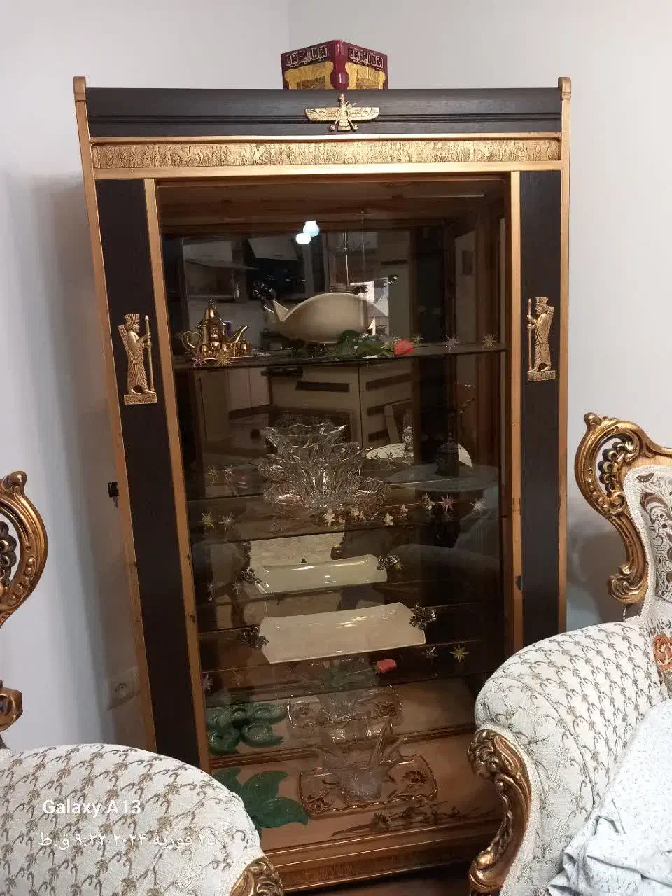 بوفه آینه ای طرح هخامنش|بوفه، ویترین، کنسول|کتالم و سادات شهر, |دیوار