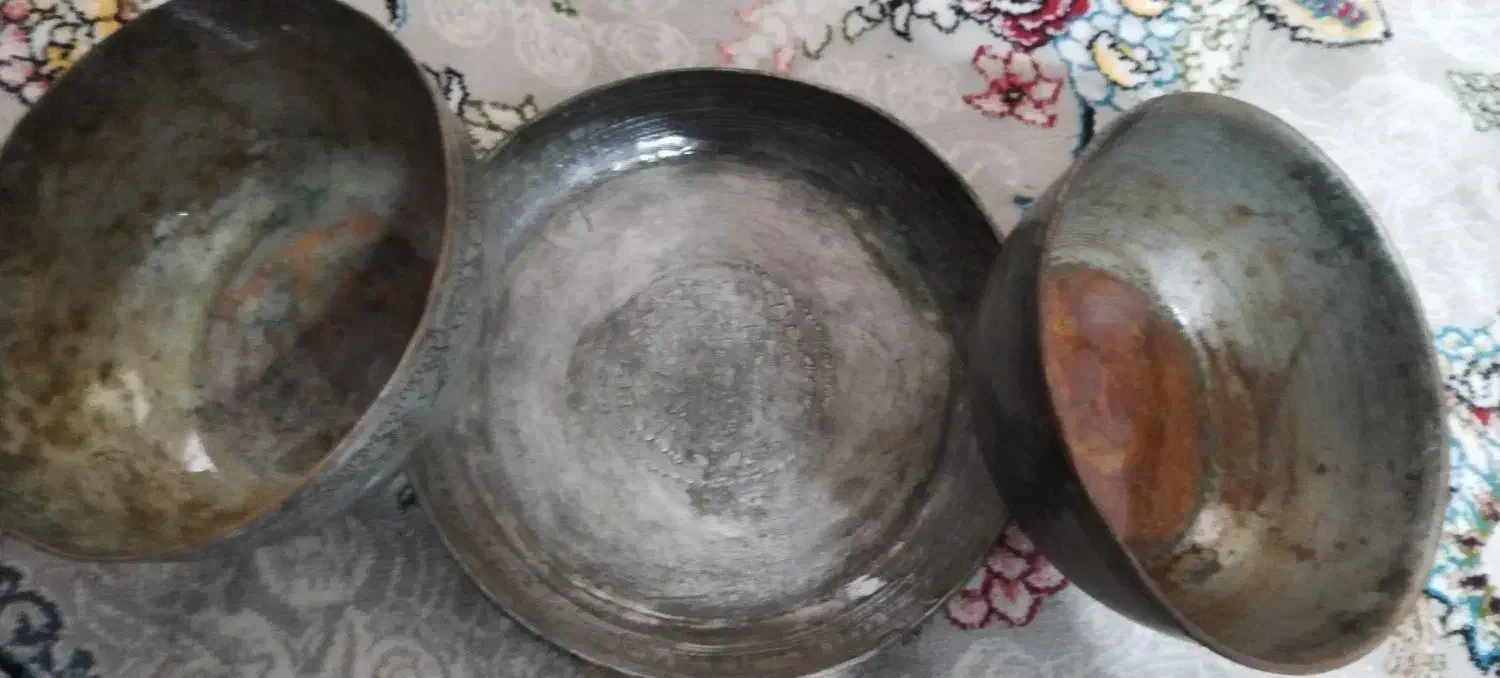 ظروف مسی باقدمت بالا|کلکسیون اشیاء عتیقه|لنگرود, |دیوار