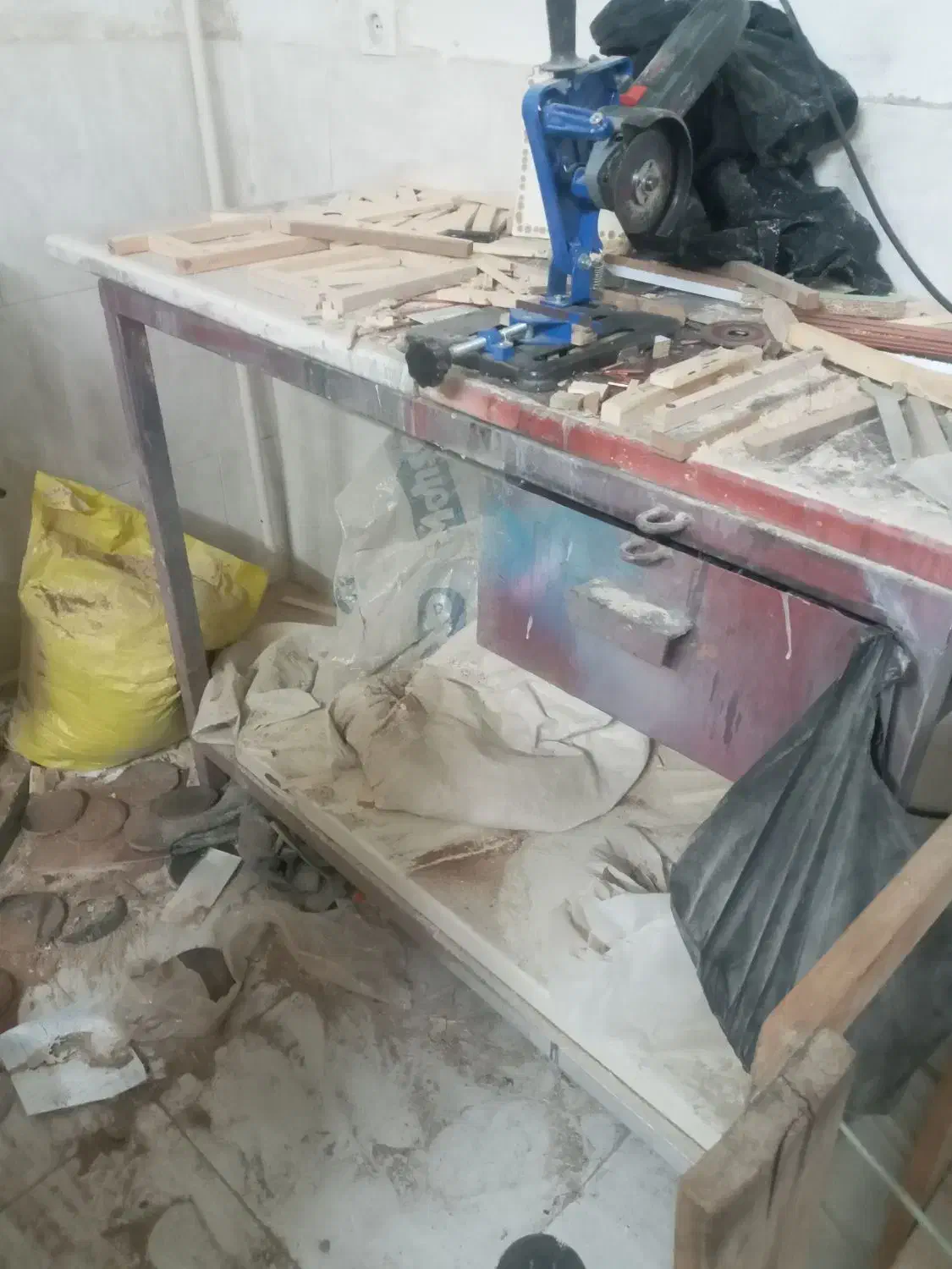 میز کار آهنی|فروشگاه و مغازه|ری, فیروزآبادی|دیوار