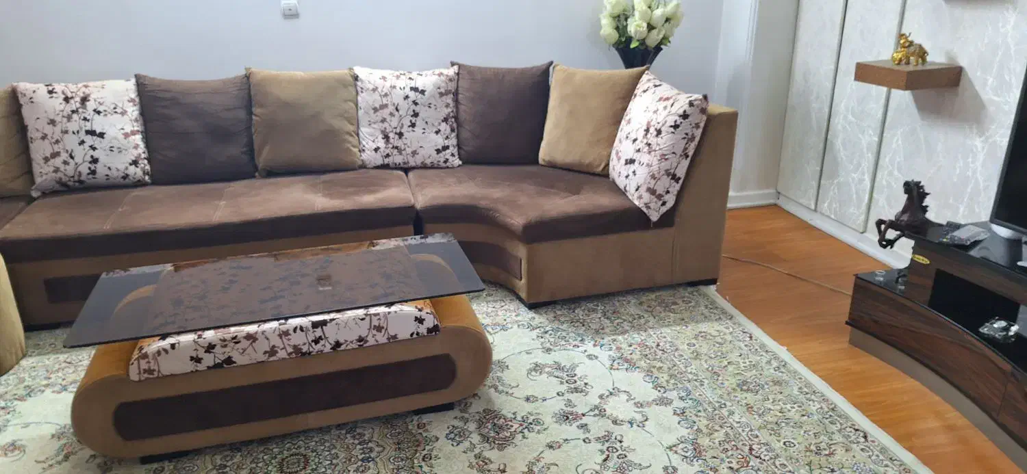 دودست مبل راحتی ۱۴ نفره|مبلمان خانگی و میز عسلی|فردیس, خیام شرقی|دیوار