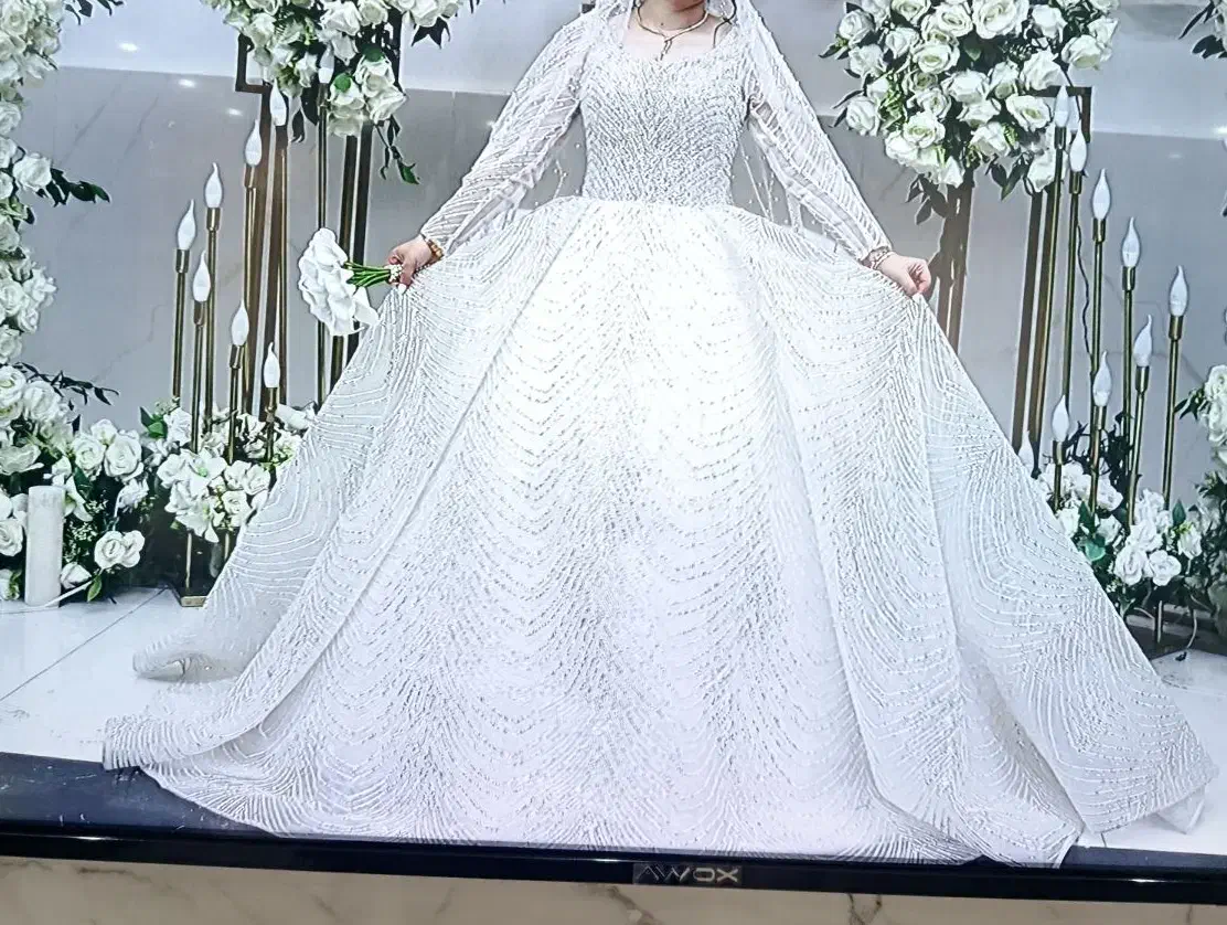 لباس عروس فروشی|لباس|مرند, |دیوار