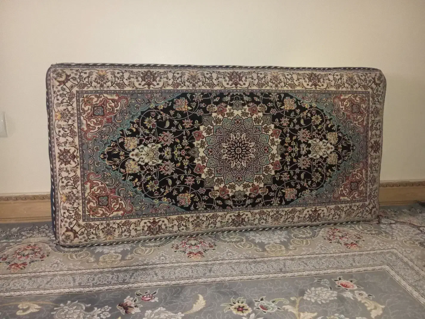 پشتی|پشتی|تهران, شارق|دیوار