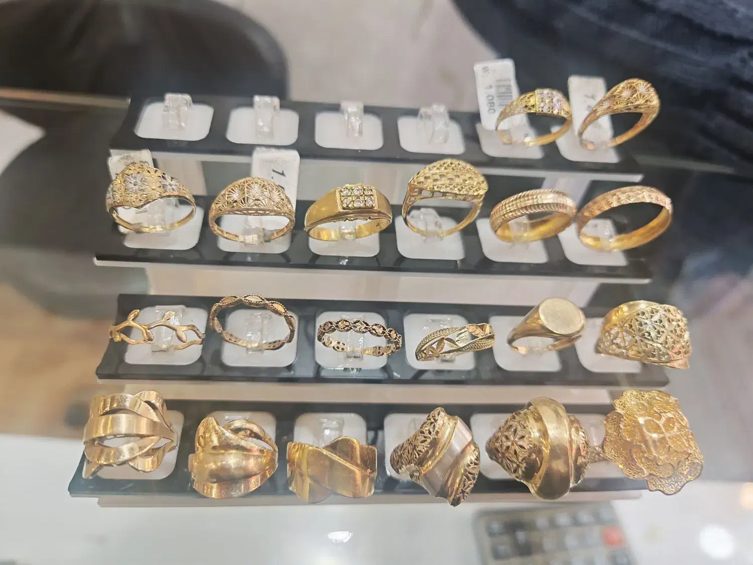 طلا فروشی رادمهر ،بازار صندوق سازان|جواهرات|خوی, |دیوار