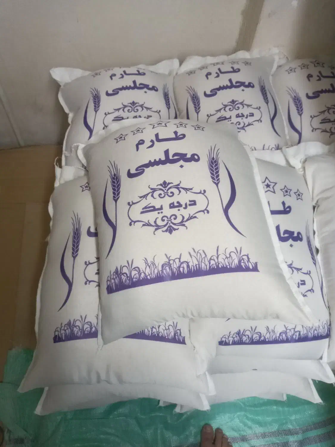 برنج طارم محلی کیلویی ۱۷۰ت|خوردنی و آشامیدنی|یزد, |دیوار