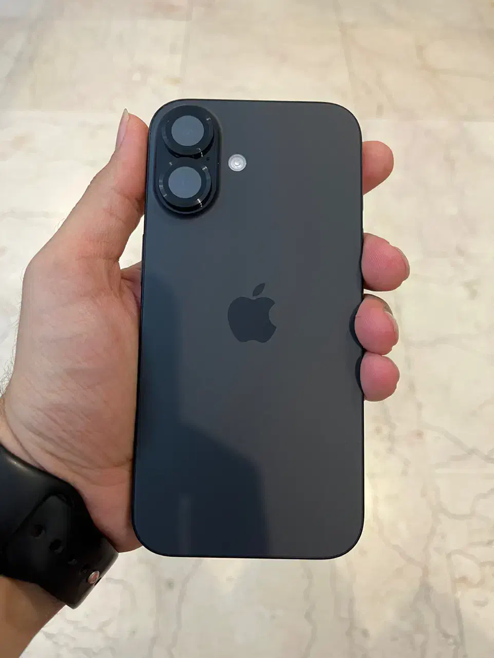 آیفون ۱۶ مشکی ۲۵۶|موبایل|تهران, شهرآرا|دیوار