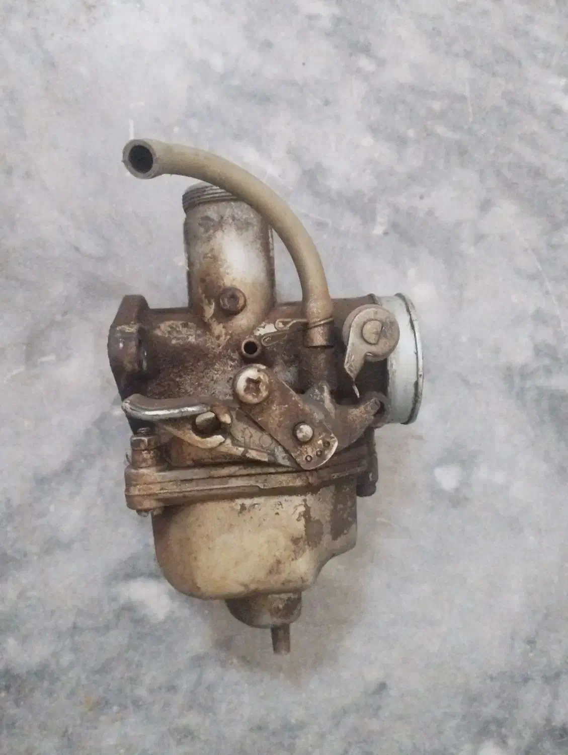 کاربرات موتور سیکلت|قطعات یدکی و لوازم جانبی|قم, چهل اختران|دیوار